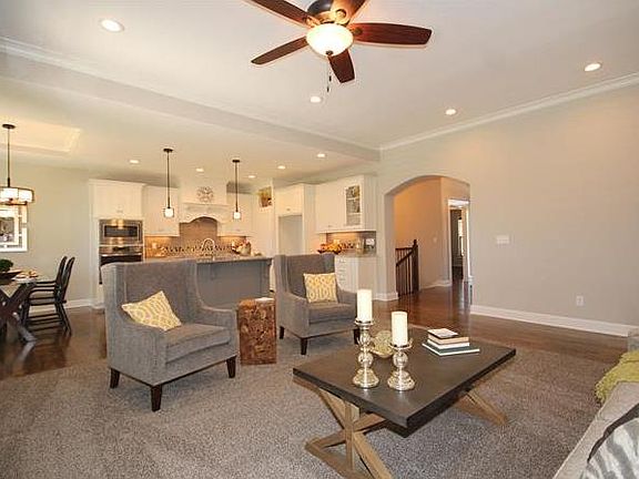 5th image of 4334 S Stone Canyon Dr
