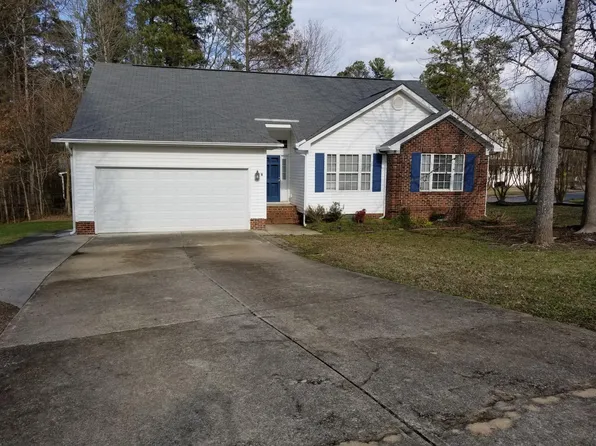 100 Bedbrook Ct, Cary, NC 27519