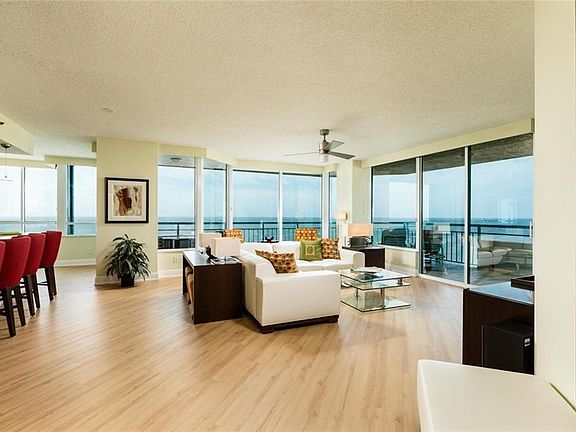 4th image of 1520 Gulf Blvd APT 1402
