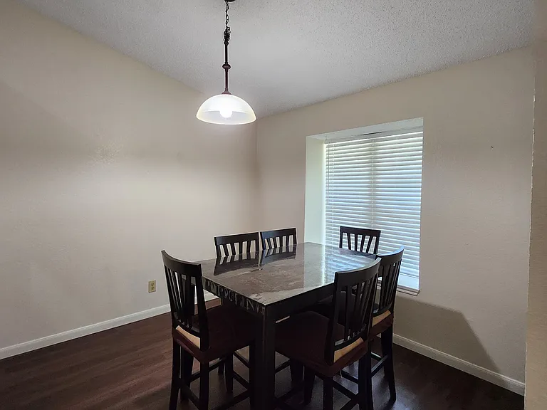 4318 Lashley Dr — Photo 2