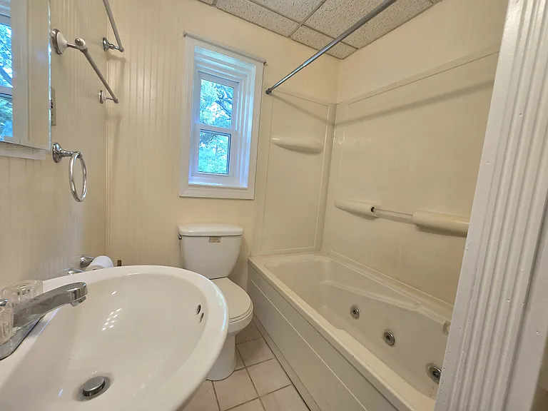56 Norwood Dr — Photo 10