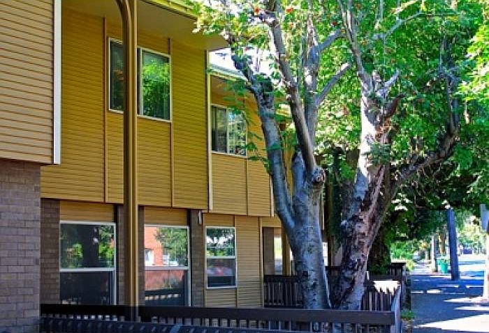Arches Apartments
