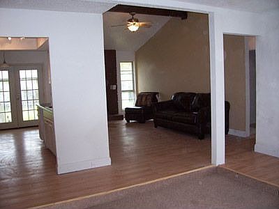 2nd image of 12010 Acorn Creek Trl