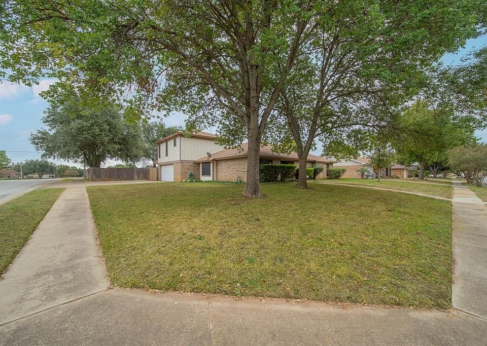1st image of 1112 Meadowview Dr