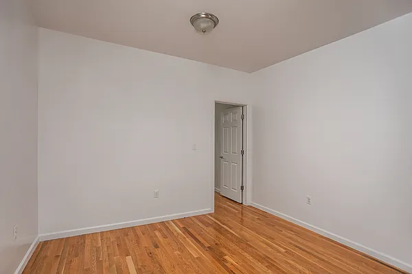 Rented by Blip LLC | media 6