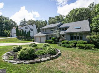 8 Treebark Ter, Voorhees, NJ 08043