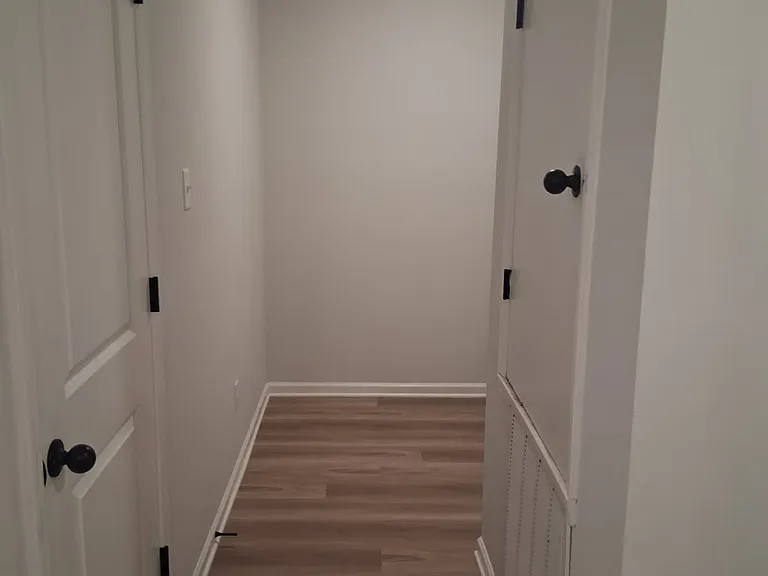 457 Fernhill Cv — Photo 2