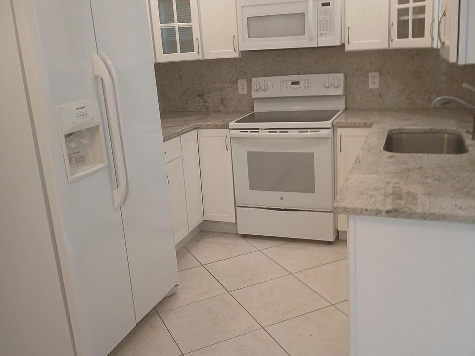 1st image of 4289 S Mary Cir