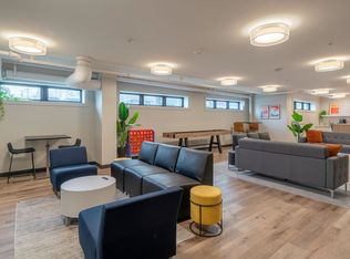 900 Leonard St NW #221, Grand Rapids, MI 49504