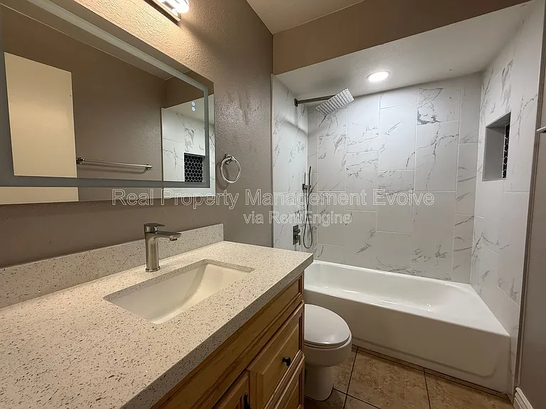 3626 W Angela Dr — Photo 23