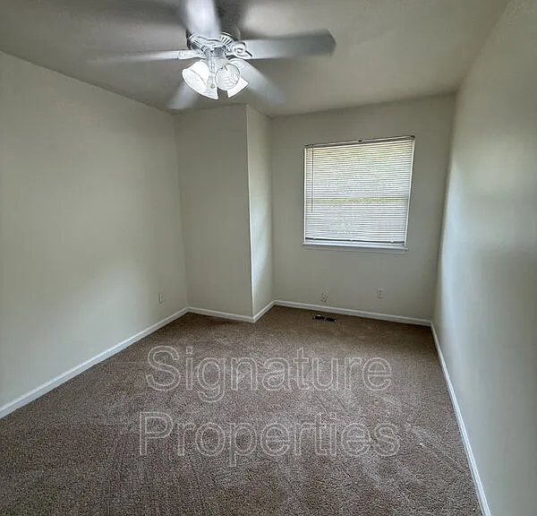 913 Ewell Rd — Photo 14