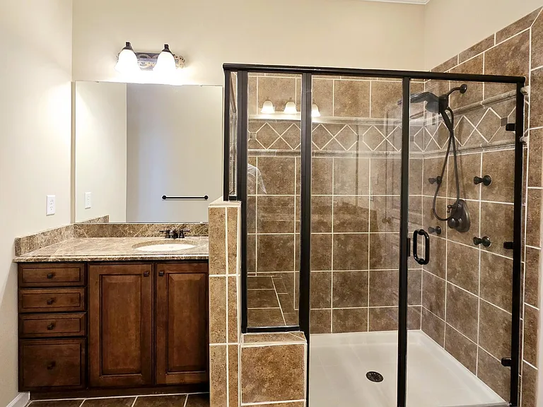 6229 Oconner St — Photo 34