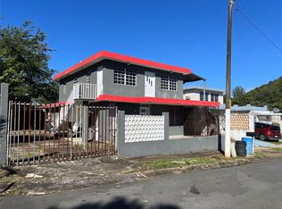 4th Street Urb Santa Teresita Blq #C-7, Bayamon, PR 00961