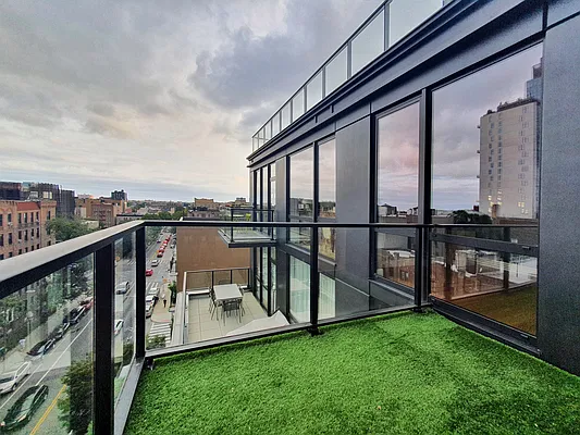 Rented by Corcoran | media 18