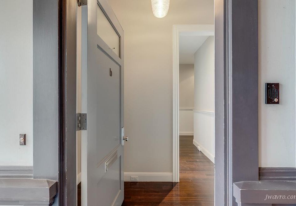 1st image of 2721 Pacific Ave #B