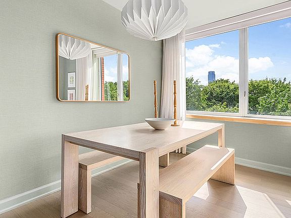 3rd image of 20 River Ter APT 5F
