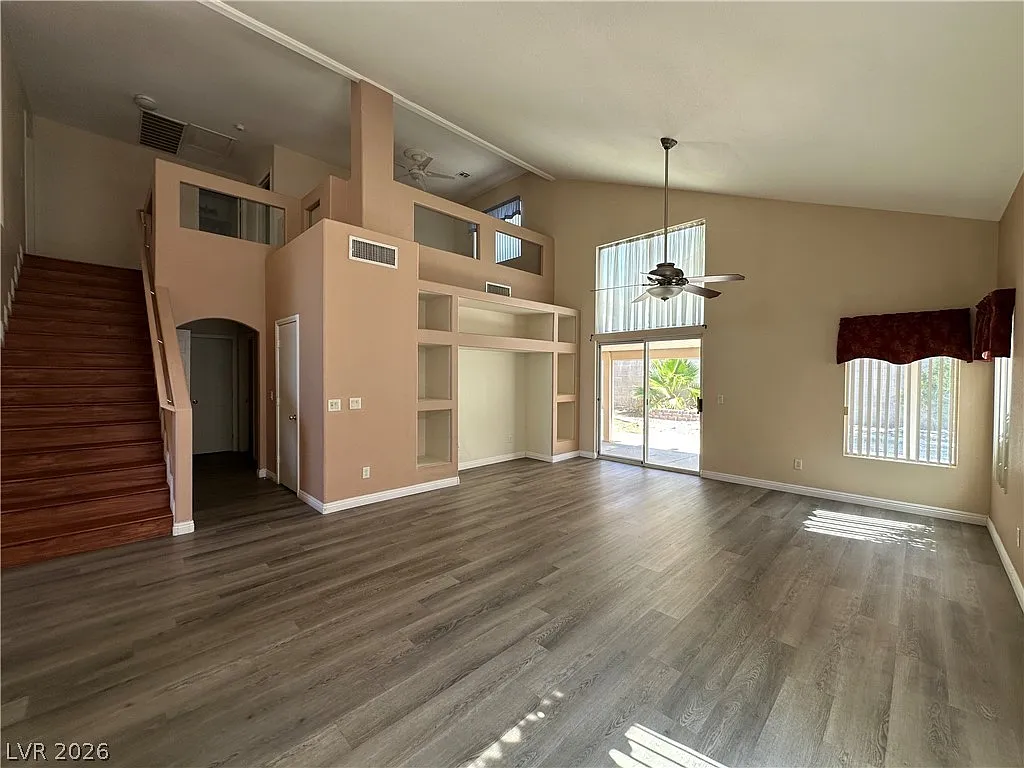 3 bed, 2.5 bath, 1866 sqft, $1,995 — Photo 4