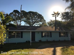 250 11th Ave, Vero Beach, FL 32962