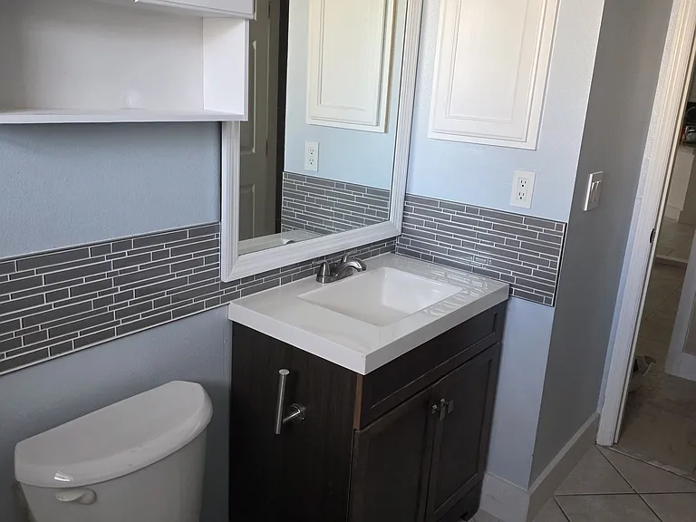 20516 Macon Pkwy — Photo 14