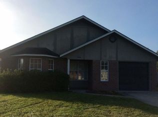 939 Poppleton Dr, Hinesville, GA 31313