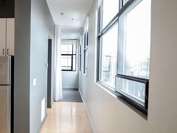 3rd image of 1264 N High St #301