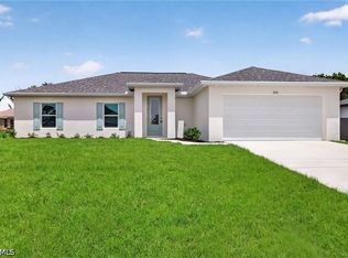 2715 NW 23rd Ave, Cape Coral, FL 33993