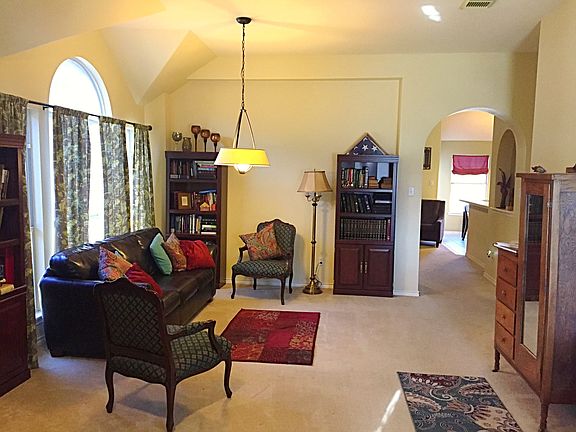 2nd image of 5918 Bishops Mill Dr