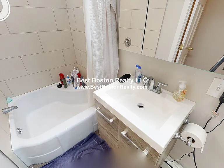 23 Portsmouth St #1 — Photo 6