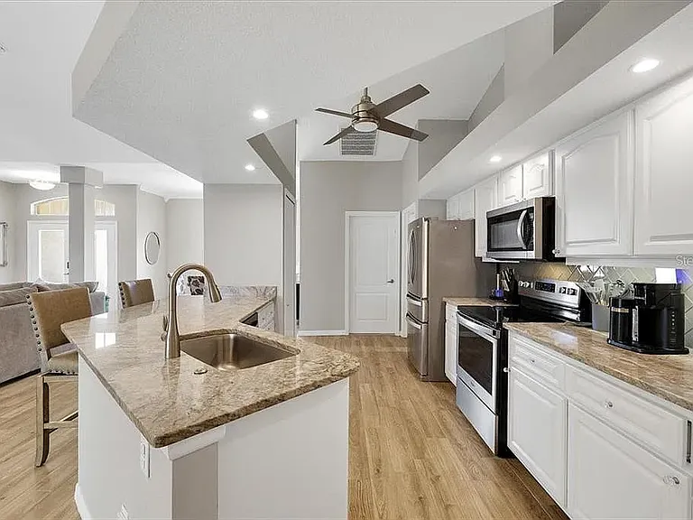 527 Saint Girons Ct — Photo 17