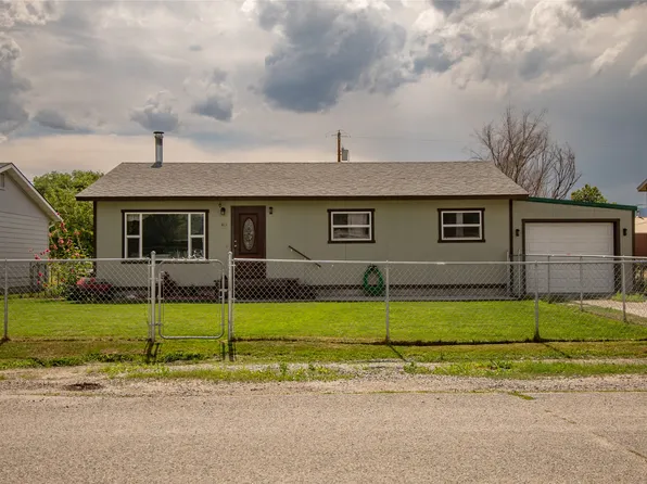 411 N Cherry St, Townsend, MT 59644