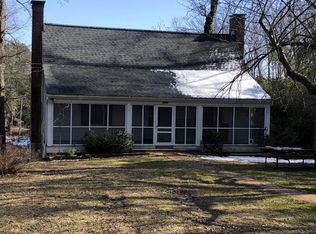 6122 Leedstown Rd, Colonial Beach, VA 22443