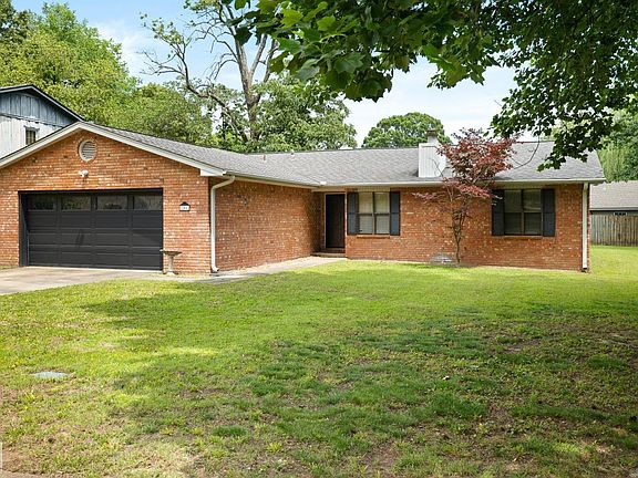 3rd image of 3208 Turtle Creek Rd