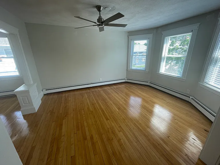 252 Brown St — Photo 5