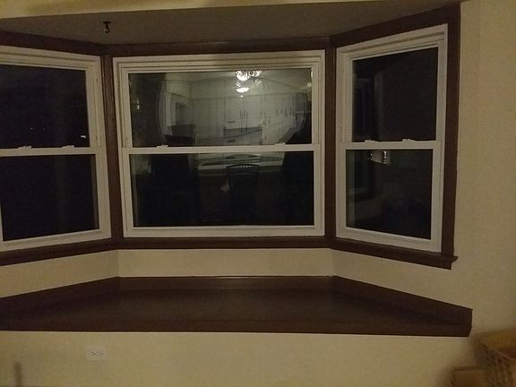 Kitchen/Dining windowsD
