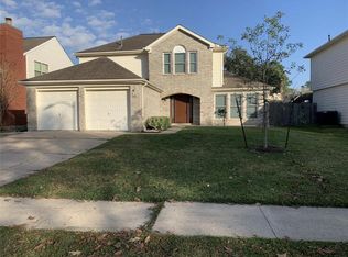 1222 Berkeley Lake Ln, Houston, TX 77062