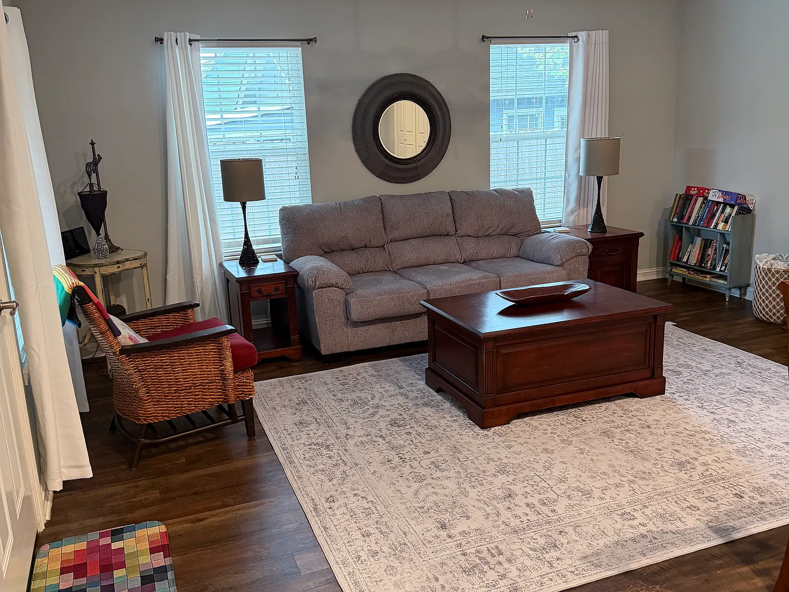 2 bed, 1040 sqft, $1,275 — Photo 3