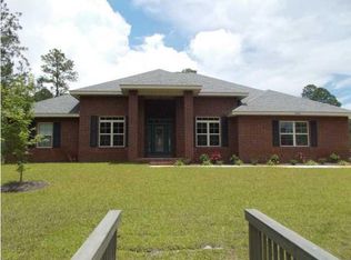 2414 Basswood Dr, Navarre, FL 32566