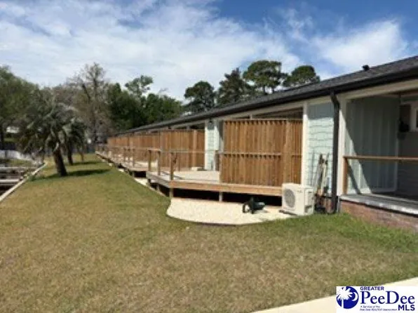 942 N 5th St Unit E, Hartsville, SC 29550