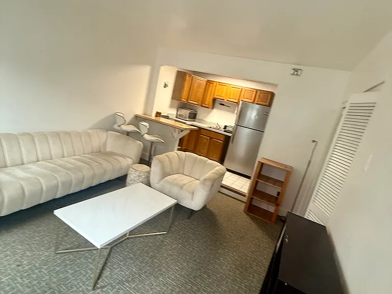 136 Washington St #1 — Photo 3