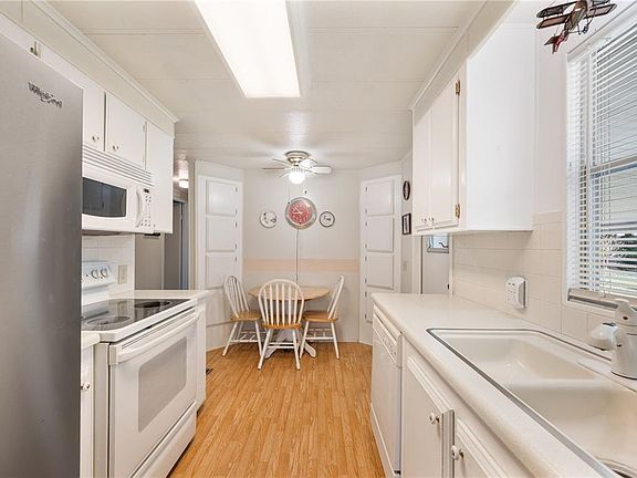 2nd image of 1610 REYNOLDS ROAD #126