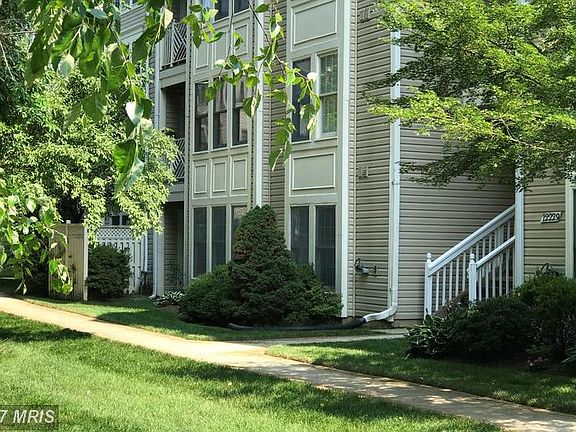 3rd image of 12229 Fairfield House Dr APT 200A