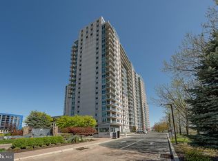 901 N Penn St UNIT R2801, Philadelphia, PA 19123