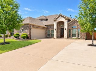 1410 Nighthawk Ln, Mansfield, TX 76063