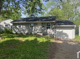 10635 Dunkeld Cir, Saint Louis, MO 63137