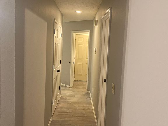 4th image of 4285 Worden Ave #A