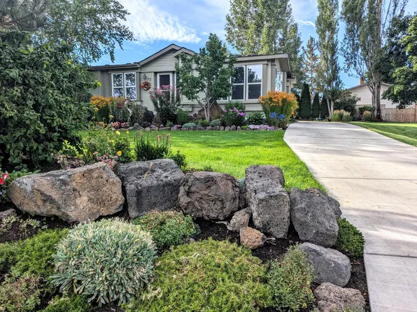 1188 NE 27th St Unit 63, Bend, OR 97701