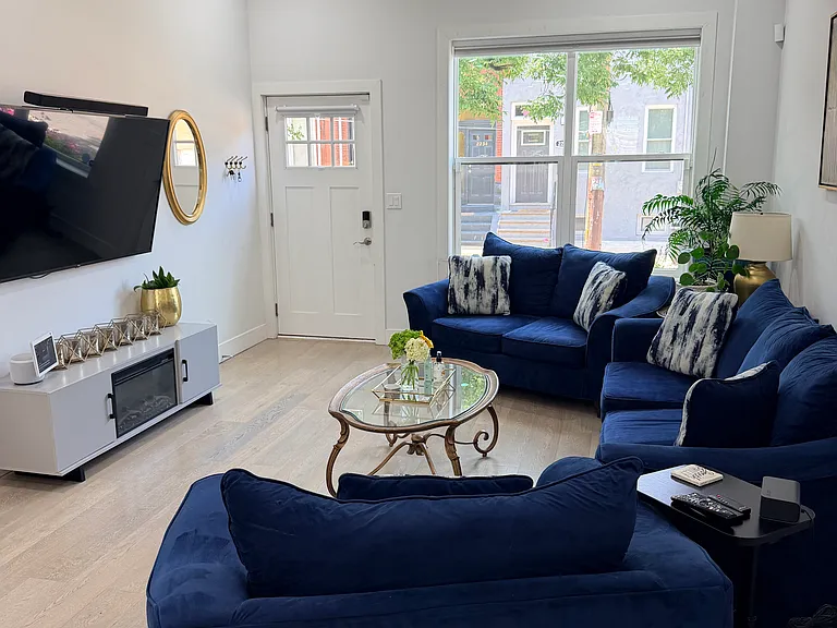2239 Tasker St — Photo 5