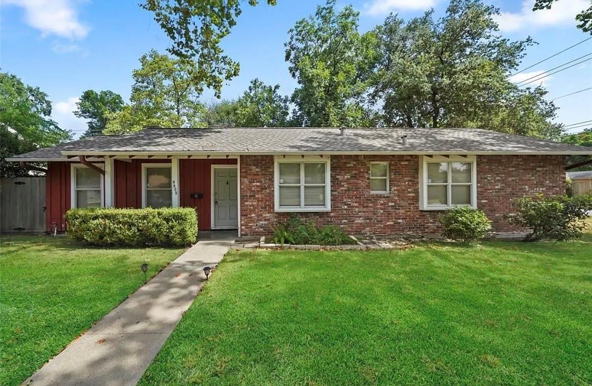 3 bed, 2.0 bath, 1463 sqft, $3,100 — Photo 1