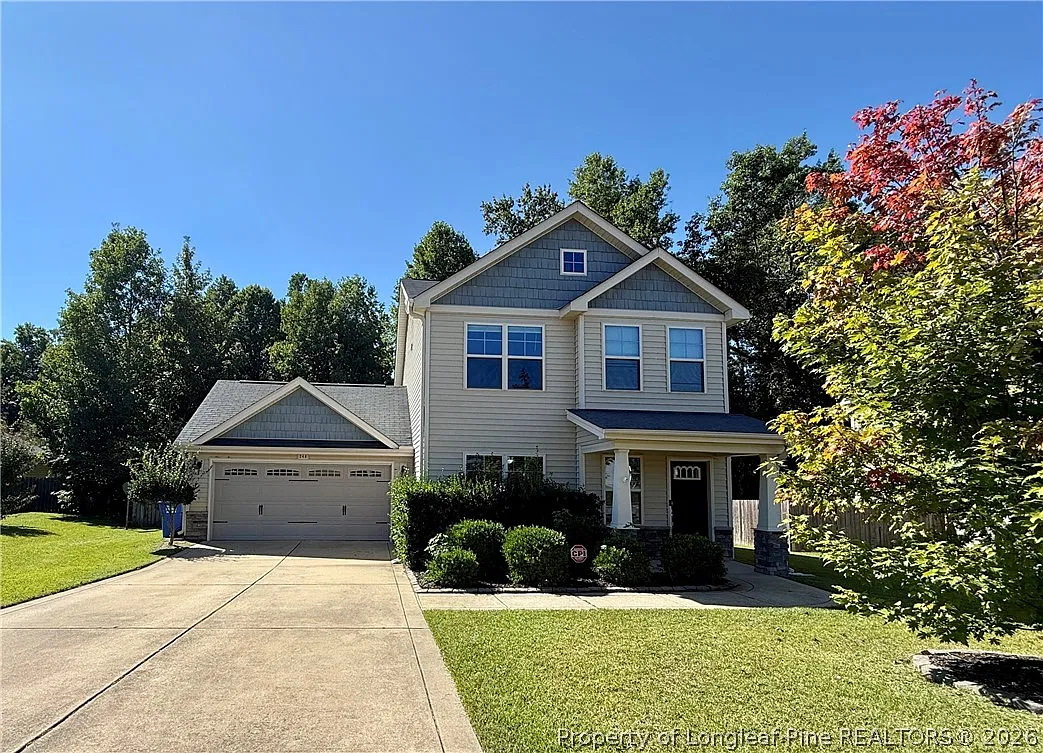 3 bed, 2.5 bath, 1650 sqft, $1,895 — Photo 1