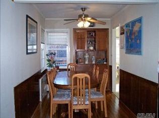 235 N Grove St, Valley Stream, NY 11580